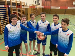 U16 mit Sieg und Niederlage in die Hallensaison